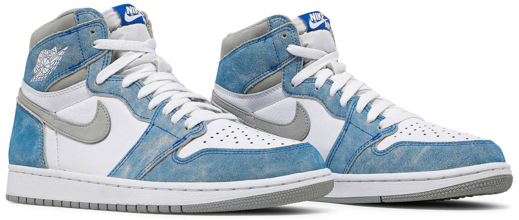 Air Jordan 1 Retro High OG 'Hyper Royal'